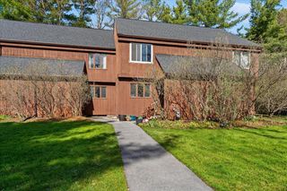 20 Greenfield Rd Unit E7, Essex Junction, VT 05452