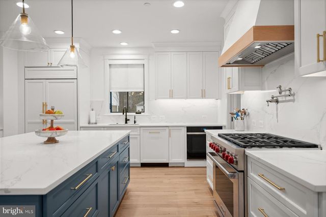 5102 FAIRGLEN LN, Chevy Chase, MD 20815