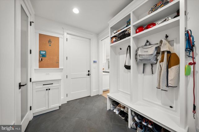 5102 FAIRGLEN LN, Chevy Chase, MD 20815