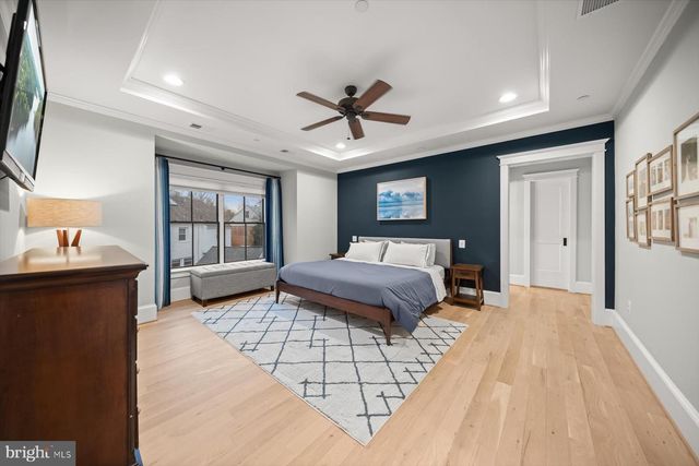 5102 FAIRGLEN LN, Chevy Chase, MD 20815