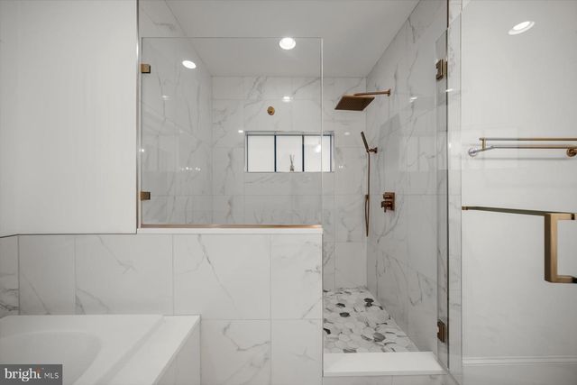 5102 FAIRGLEN LN, Chevy Chase, MD 20815