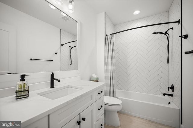 5102 FAIRGLEN LN, Chevy Chase, MD 20815