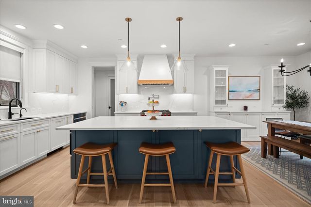 5102 FAIRGLEN LN, Chevy Chase, MD 20815