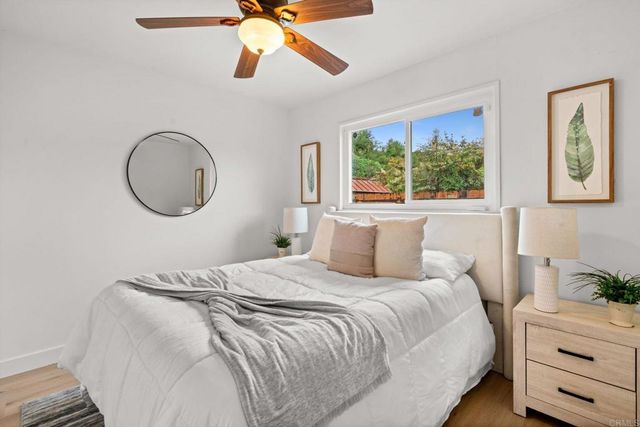 4927 Chateau Drive, San Diego, CA 92117