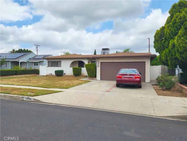 10014 Gaviota, Granada Hills, CA 91343