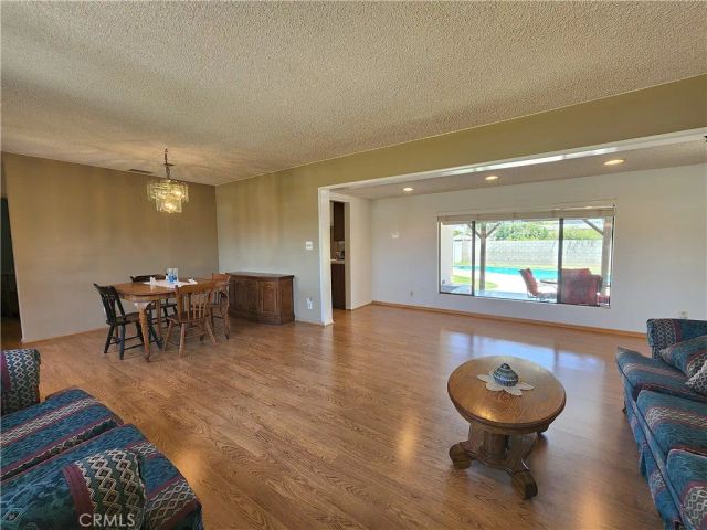10014 Gaviota, Granada Hills, CA 91343