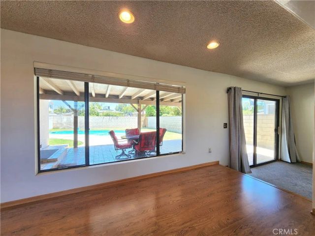 10014 Gaviota, Granada Hills, CA 91343