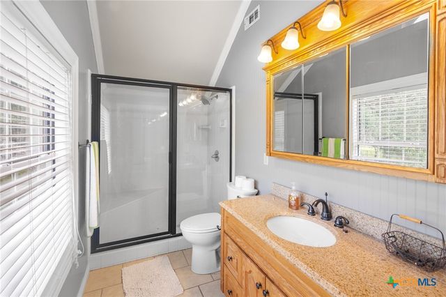 2955 Fannin Oaks, Victoria, TX 77905