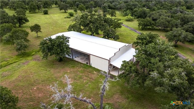 2955 Fannin Oaks, Victoria, TX 77905