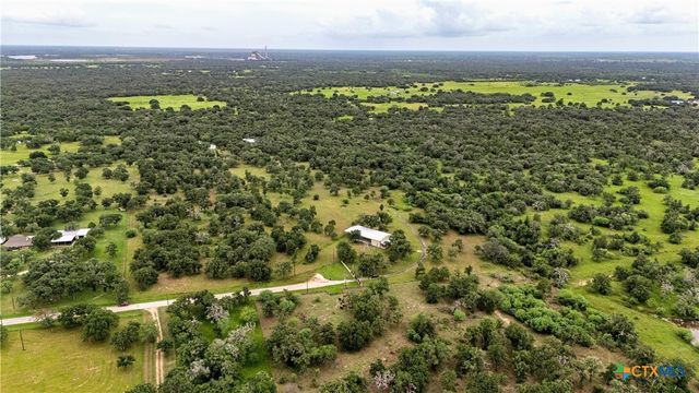 2955 Fannin Oaks, Victoria, TX 77905