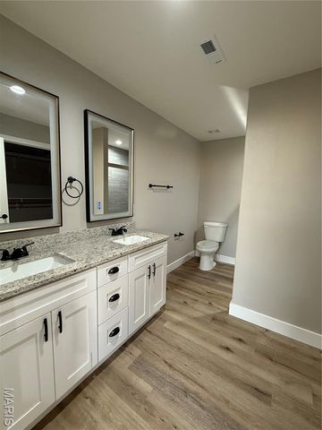 143 La Vista Drive, Waynesville, MO 65583