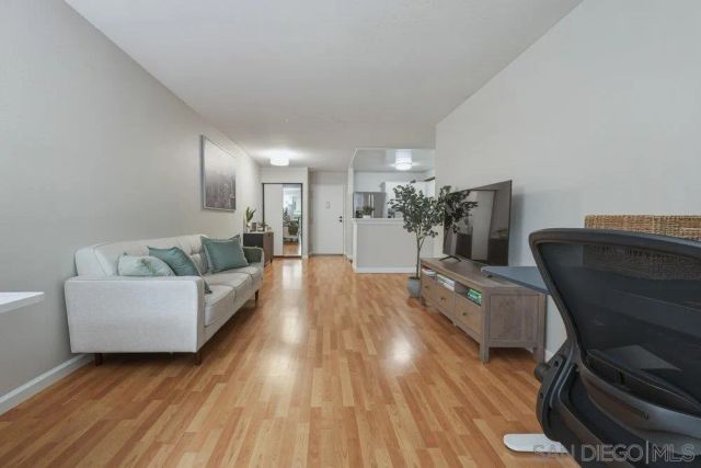 6131 Rancho Mission Rd 114, San Diego, CA 92108