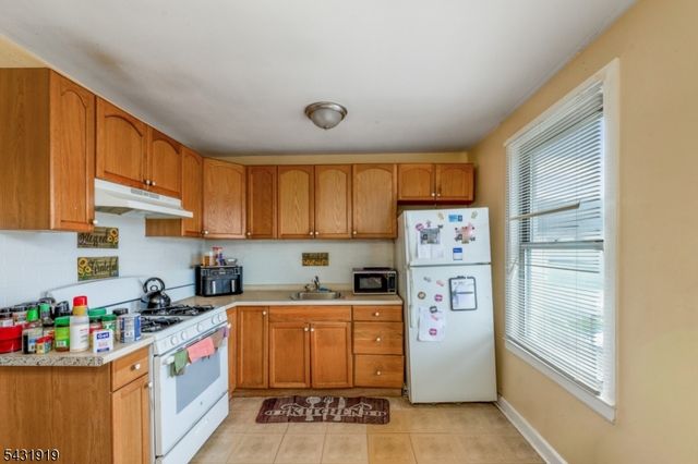 953 E Front St, Plainfield City, NJ 07062
