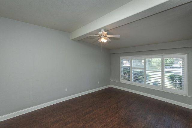 8160 Encino Ave, Stockton, CA 95209