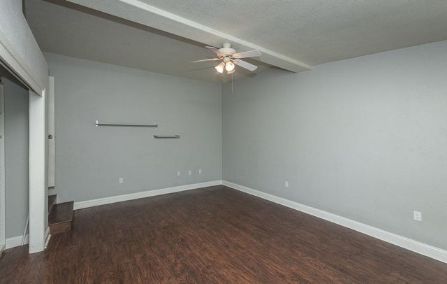 8160 Encino Ave, Stockton, CA 95209