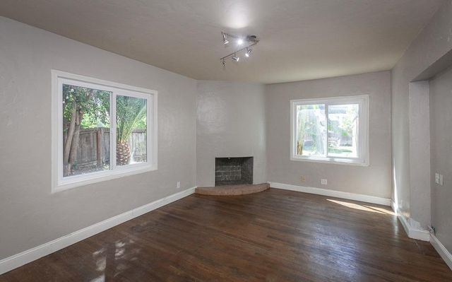 8160 Encino Ave, Stockton, CA 95209