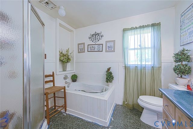 2206 Lancers Blvd, Richmond, VA 23224