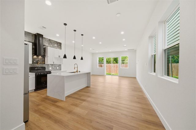 4441 Gunter Street, Houston, TX 77020