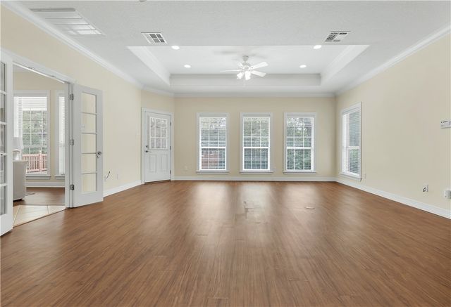 5924 Wild Horse Run, College Station, TX 77845