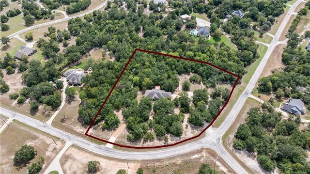 5924 Wild Horse Run, College Station, TX 77845