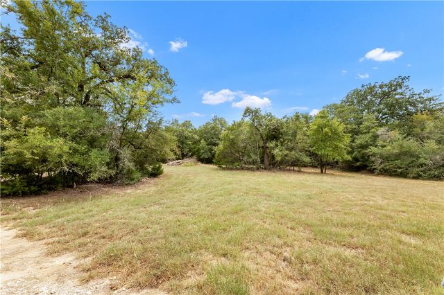 5924 Wild Horse Run, College Station, TX 77845