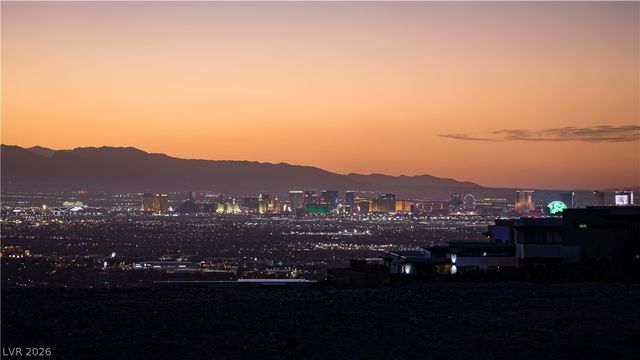 11 Horseshoe Rock Court, Henderson, NV 89012