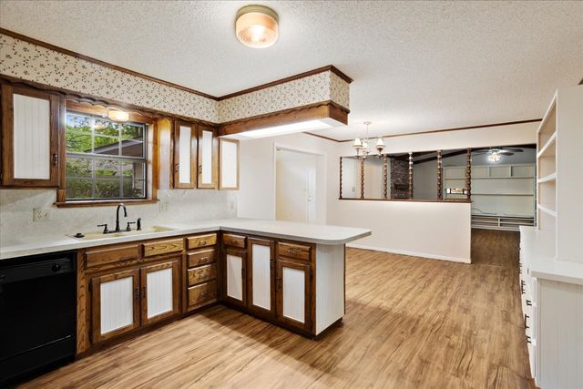 3509 Holly Street, Denison, TX 75020