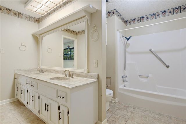 3509 Holly Street, Denison, TX 75020