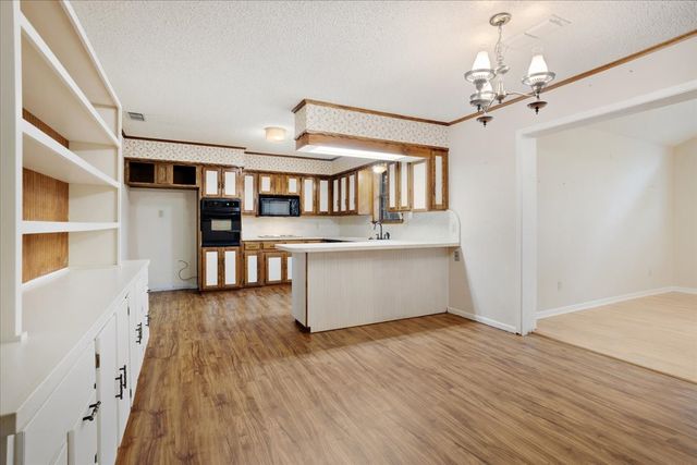 3509 Holly Street, Denison, TX 75020