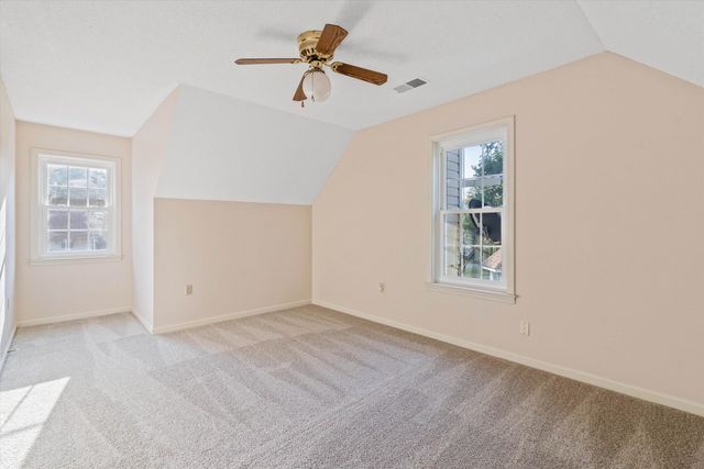 2739 LAKESIDE DR, Memphis, TN 38133