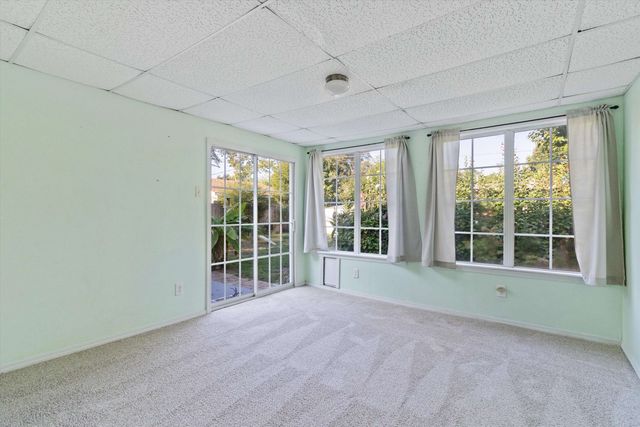 2739 LAKESIDE DR, Memphis, TN 38133