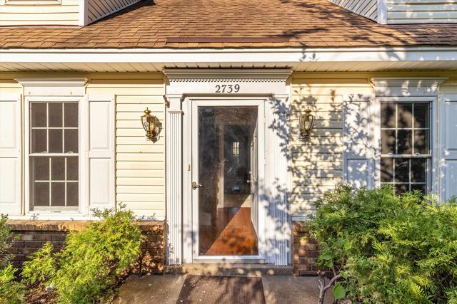 2739 LAKESIDE DR, Memphis, TN 38133