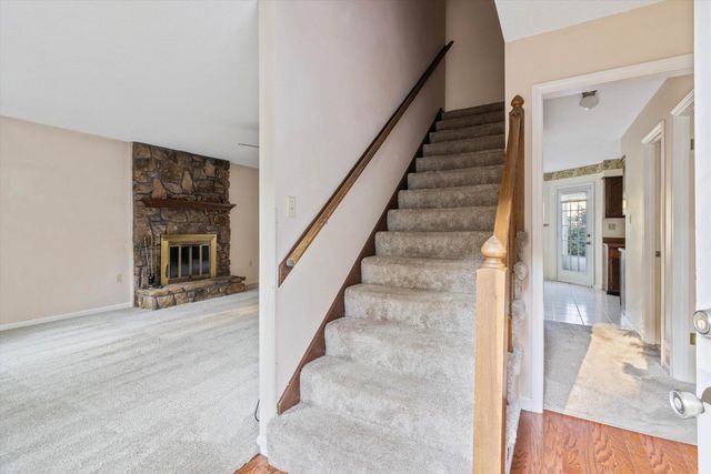 2739 LAKESIDE DR, Memphis, TN 38133