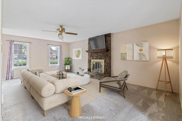 2739 LAKESIDE DR, Memphis, TN 38133