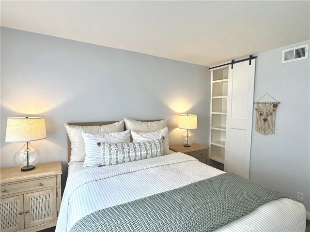 25761 Le Parc 58, Lake Forest, CA 92630