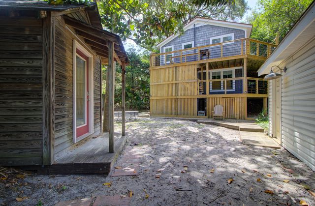 208 E Cooper Avenue, Folly Beach, SC 29439