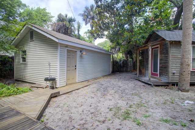 208 E Cooper Avenue, Folly Beach, SC 29439