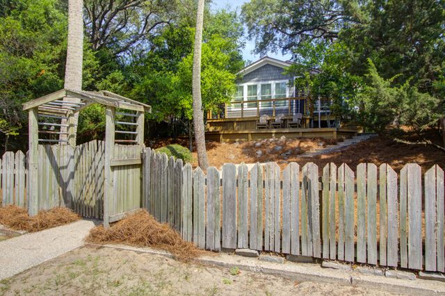 208 E Cooper Avenue, Folly Beach, SC 29439