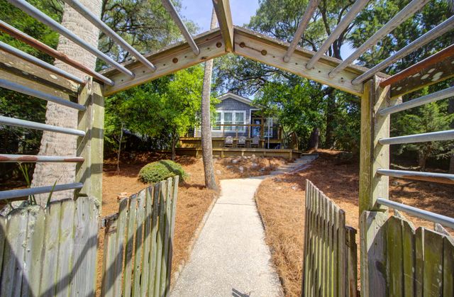 208 E Cooper Avenue, Folly Beach, SC 29439