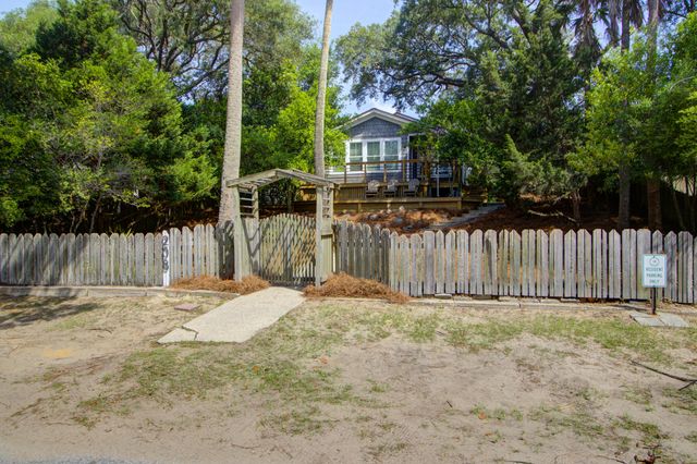 208 E Cooper Avenue, Folly Beach, SC 29439