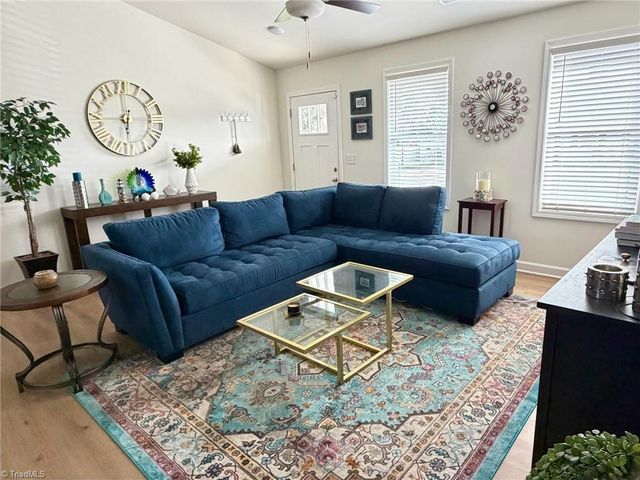 104 Dillon Street, Winston-salem, NC 27107