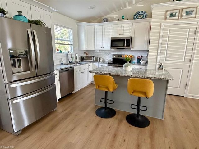 104 Dillon Street, Winston-salem, NC 27107