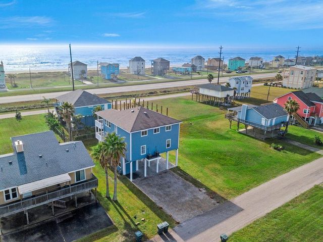 22901 Buena Street, Galveston, TX 77554