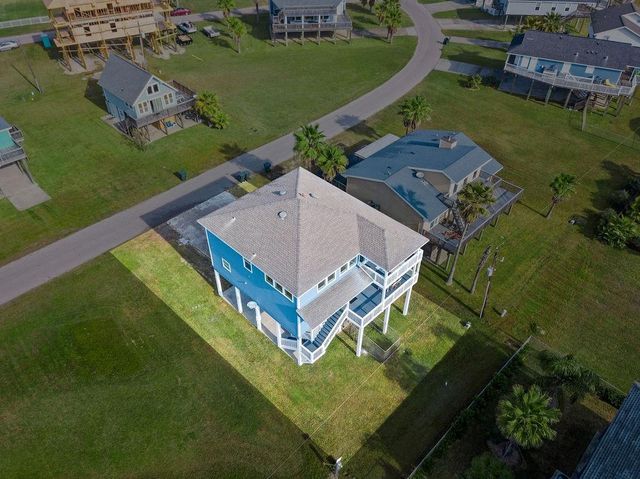 22901 Buena Street, Galveston, TX 77554