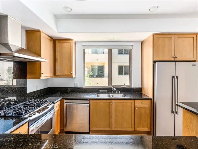 311 Kansas Street B, El Segundo, CA 90245