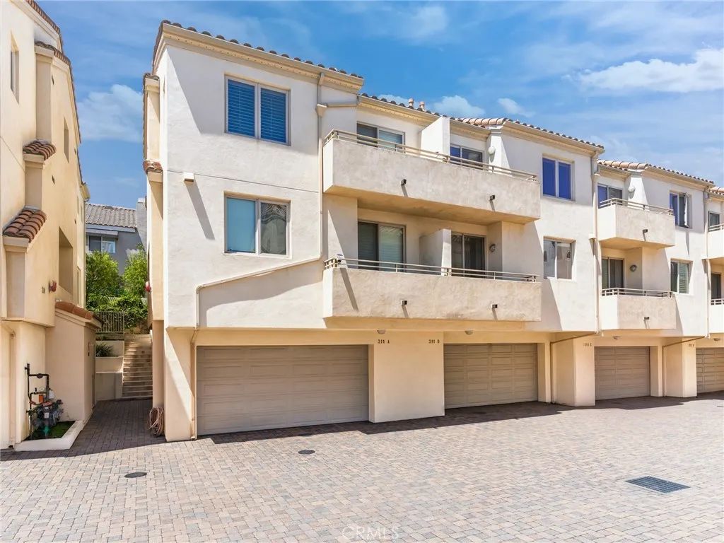 311 Kansas Street B, El Segundo, CA 90245