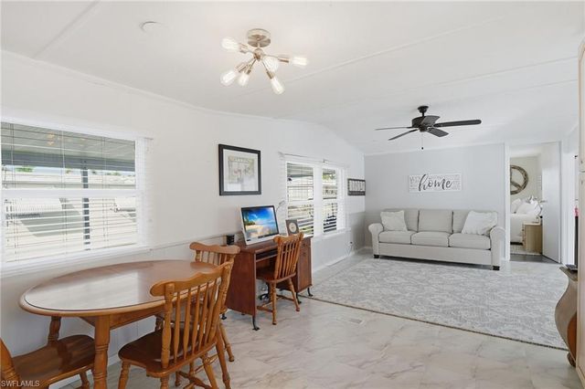 24 Cheyenne TRL # 167, Naples, FL 34113