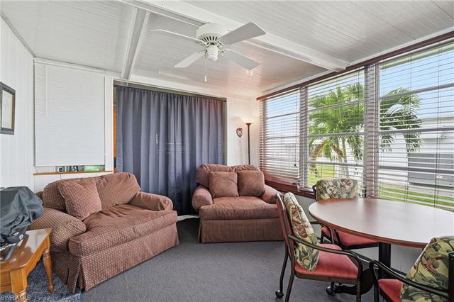 24 Cheyenne TRL # 167, Naples, FL 34113