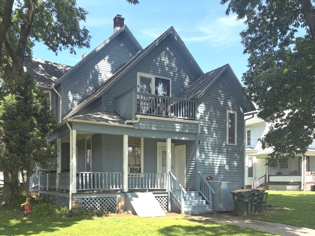 432 S 4th Street, Aurora, IL 60505