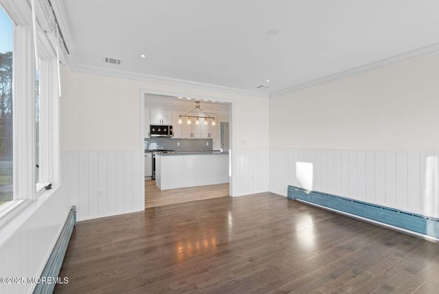 458 Newtons Corner Road, Howell, NJ 07731